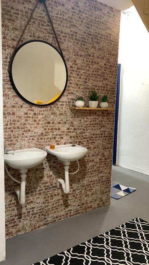 Vilarejo Hostel Pinheiros Guest House São Paulo Zewnętrze zdjęcie